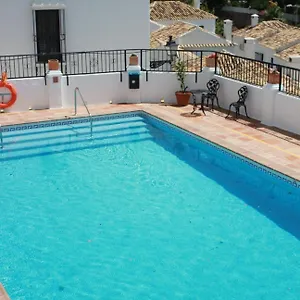  Сasa de vacaciones Pueblo Cosy Townhouse, Sleeps 4 España